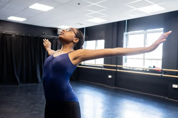 dancer-in-studio-practicing-ballet